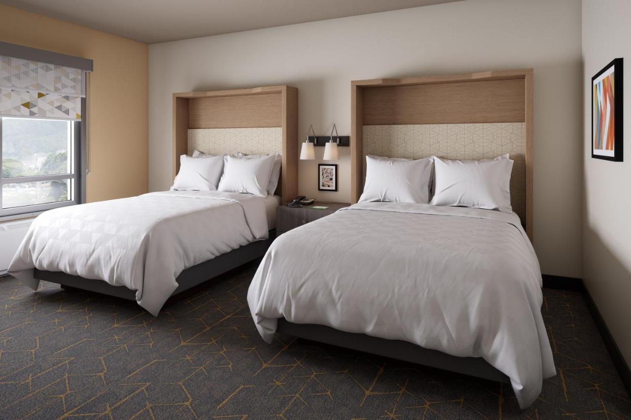 Holiday Inn & Suites - Barstow By Ihg Exterior photo