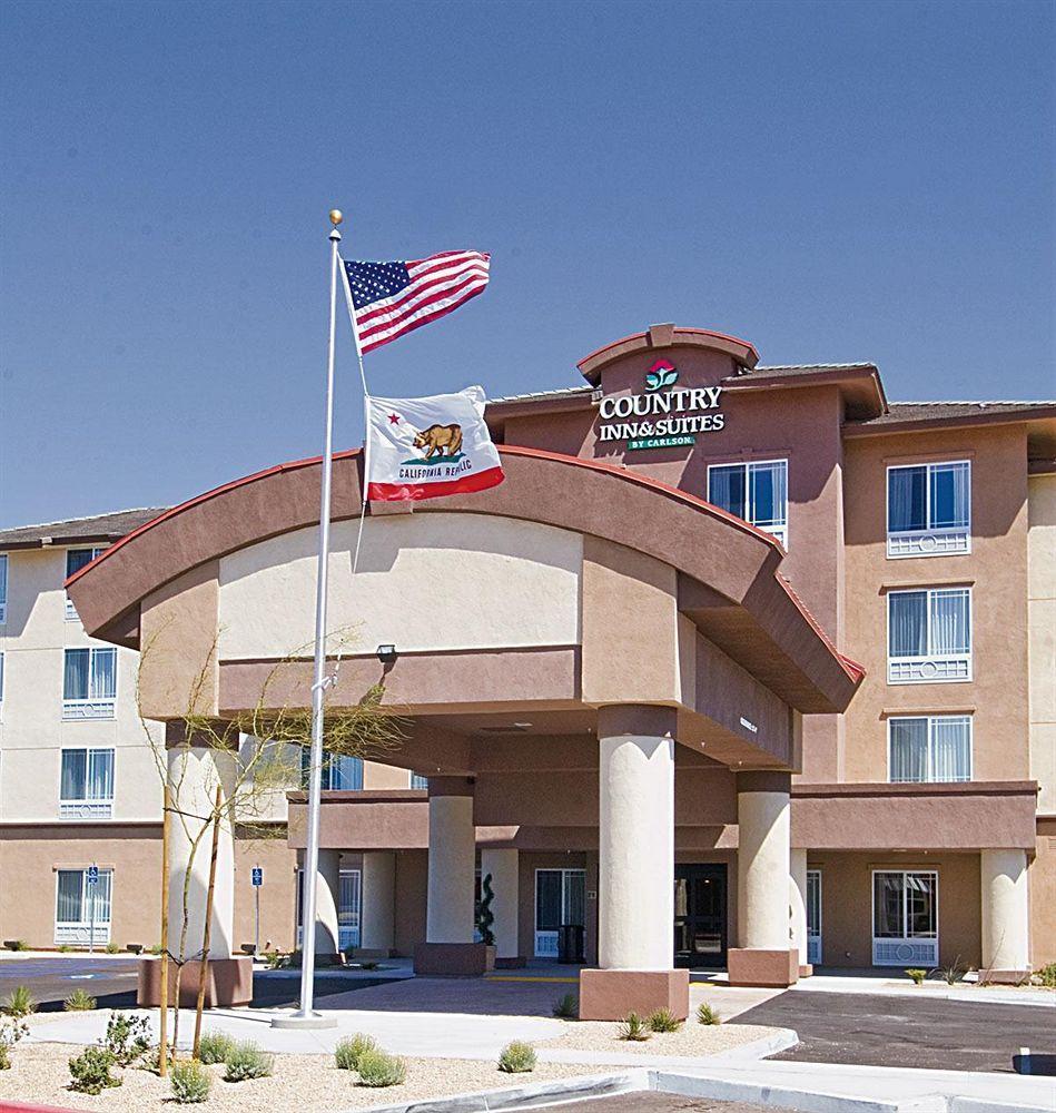 Holiday Inn & Suites - Barstow By Ihg Exterior photo